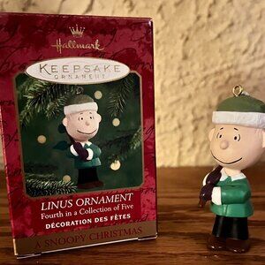 Hallmark Keepsake Ornament  "A Charlie Brown Christmas" Linus Ornament